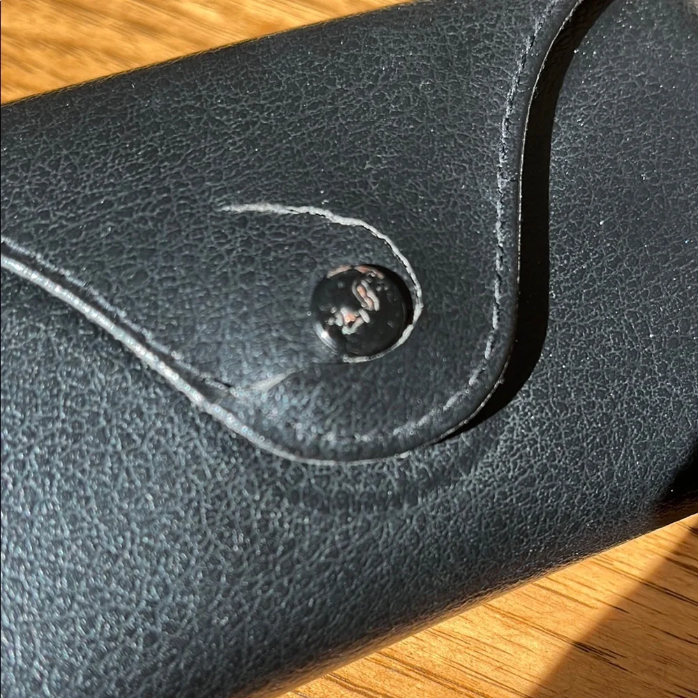 Ray-Ban Aviators - Picture 4 of 4